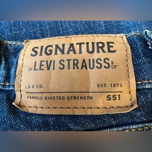Signature by Levi Strauss & Co. S51 38/32 blue jeans (#79)